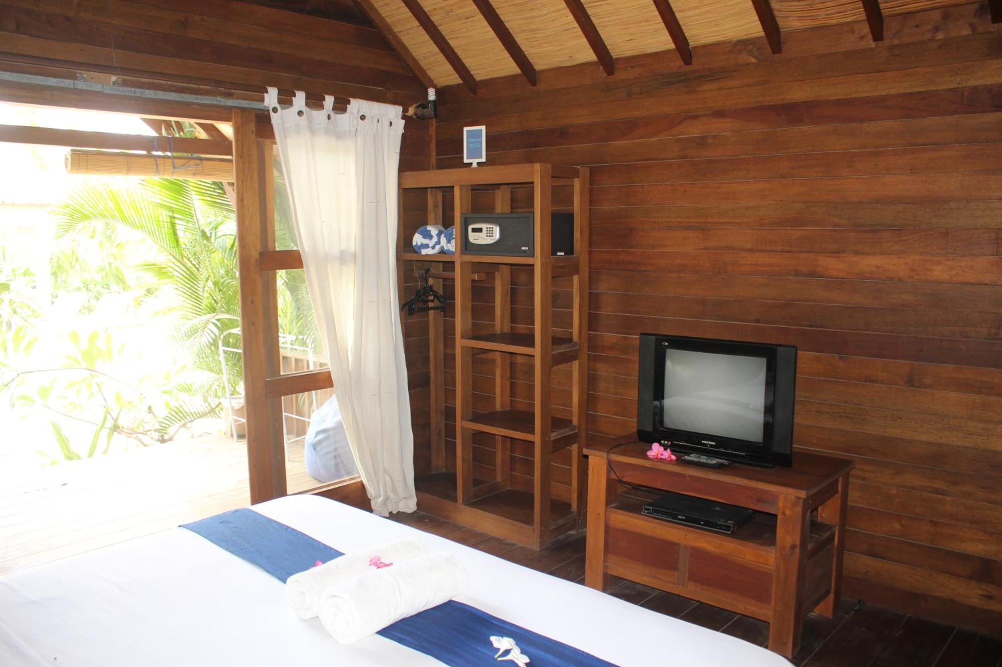 Indigo Bungalows Гили Траванган Экстерьер фото