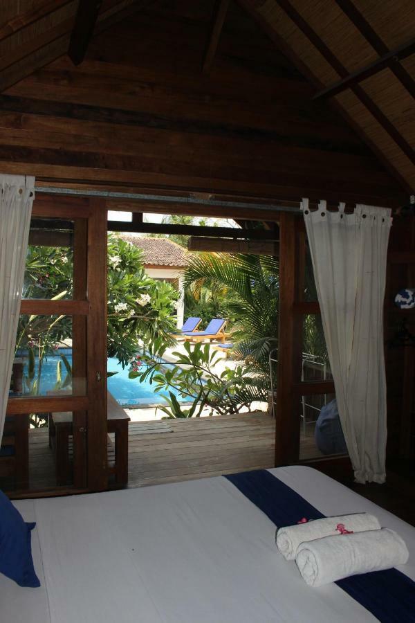 Indigo Bungalows Гили Траванган Экстерьер фото
